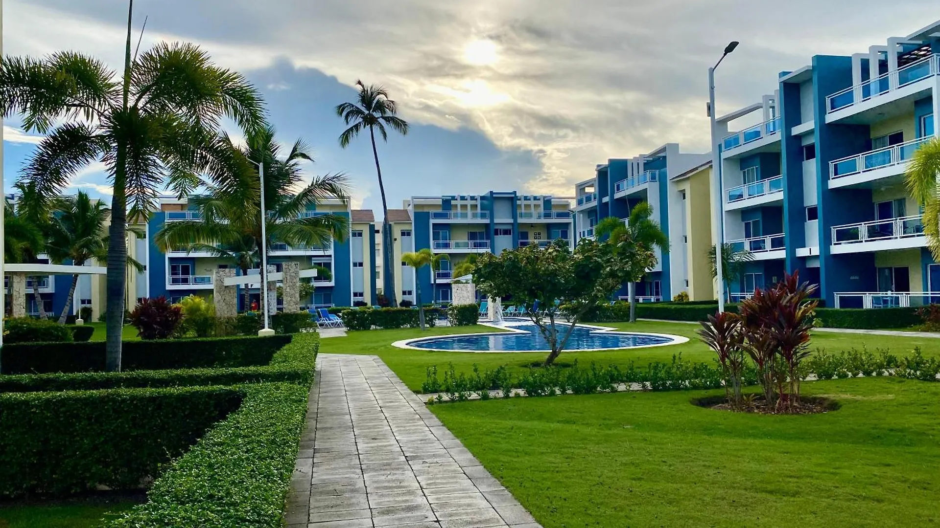 Radiant Realm Residence Free Parking Bbq Central Los Corales Punta Cana 0*,  Dominikai Köztársaság