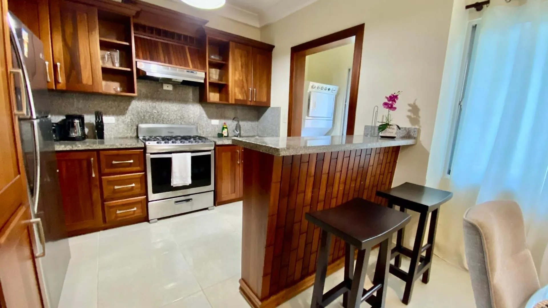 Radiant Realm Residence Free Parking Bbq Central Los Corales Punta Cana