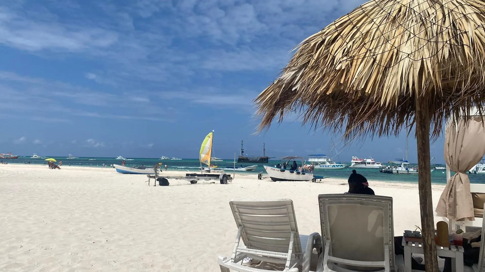 Radiant Realm Residence Free Parking Bbq Central Los Corales Punta Cana Apartman